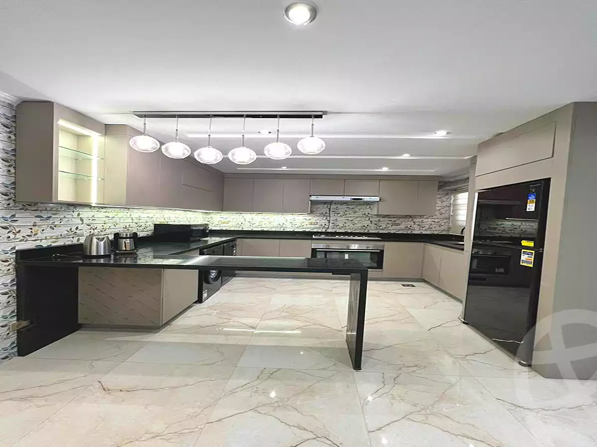 https://aqarmap.com.eg/ar/listing/7250795-for-sale-cairo-new-cairo-compounds-mwrd-fq-llttwyr