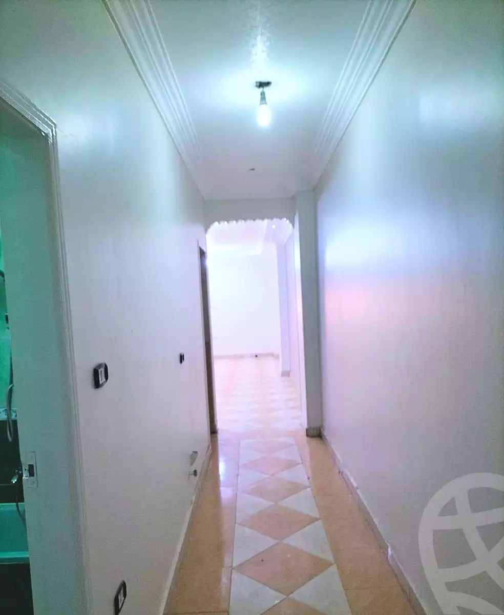 https://aqarmap.com.eg/ar/listing/7250810-for-sale-cairo-helwan-lm-sr