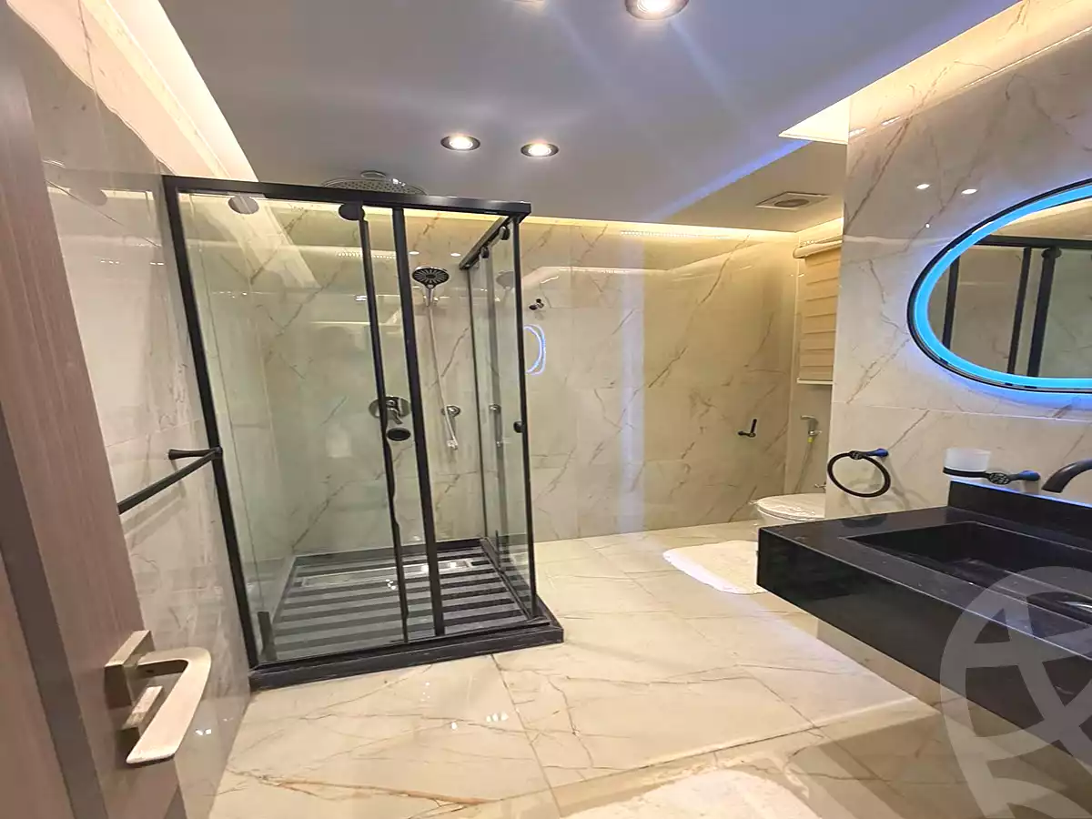 https://aqarmap.com.eg/en/listing/7250830-for-sale-cairo-new-cairo-compounds-mwrd-fq-llttwyr