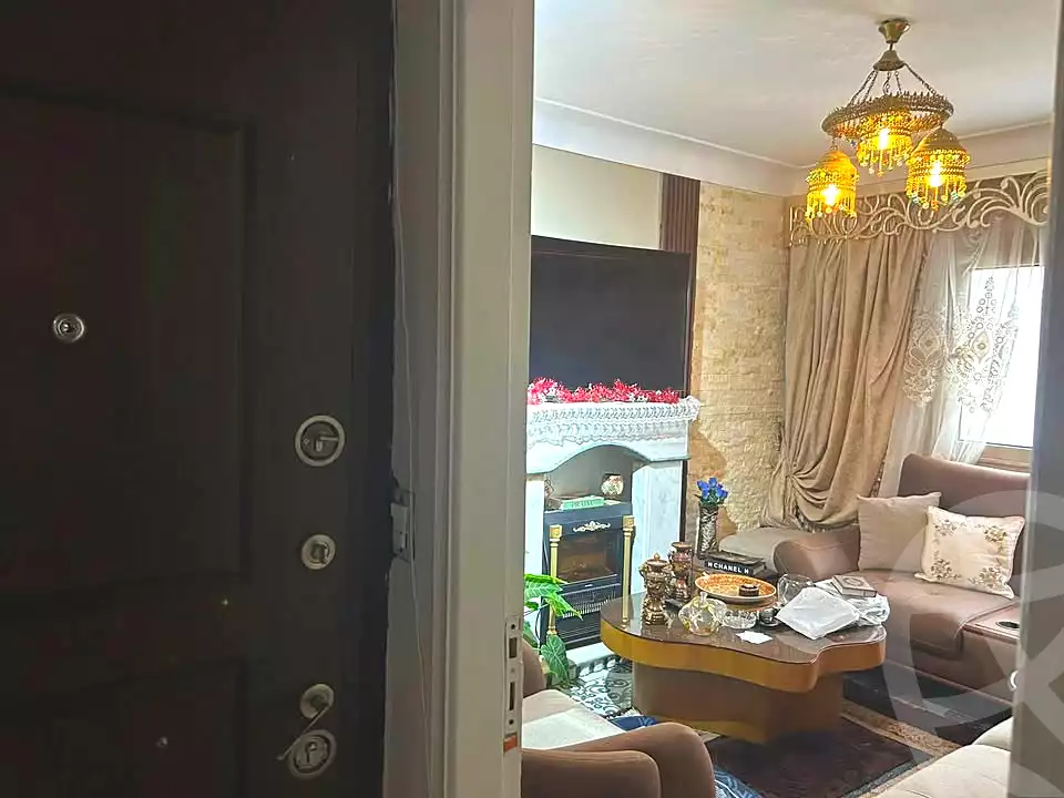 https://aqarmap.com.eg/ar/listing/7251004-for-sale-alexandria-ganaklis