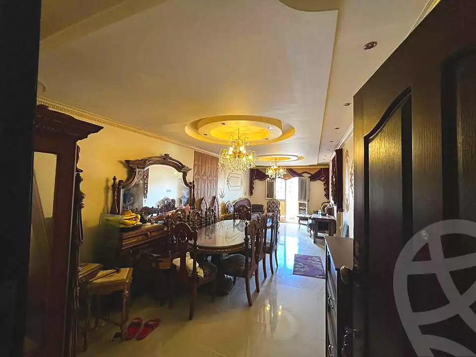 https://aqarmap.com.eg/ar/listing/7251084-for-sale-alexandria-camp-cesar-tiba-st