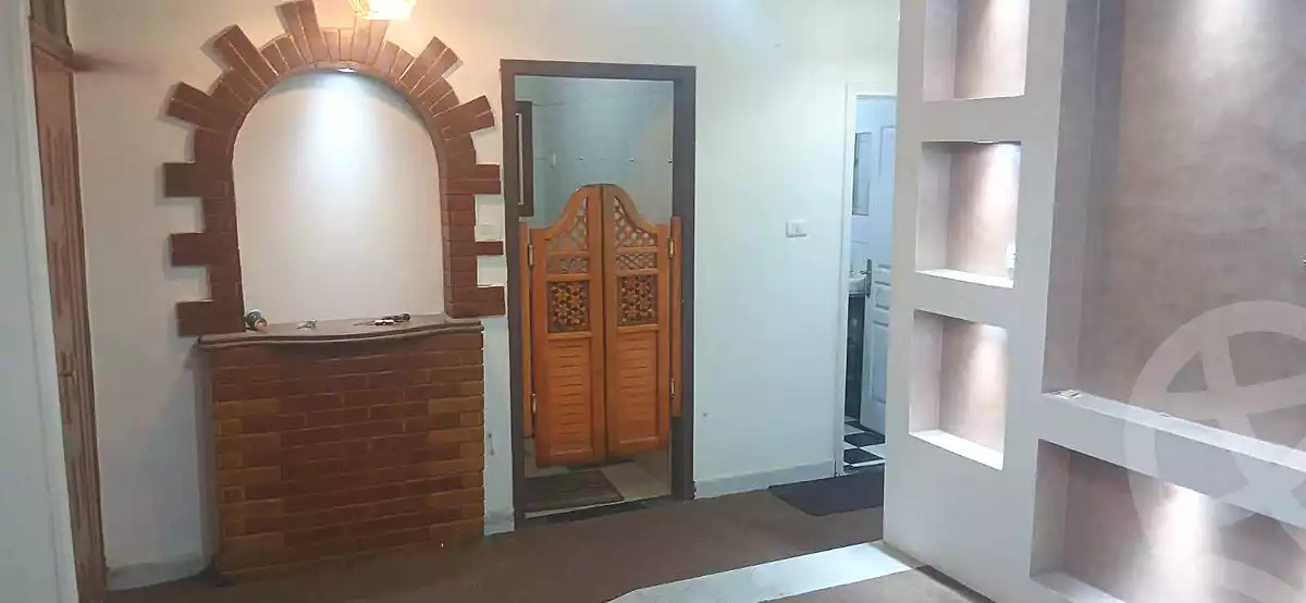 https://aqarmap.com.eg/en/listing/7251107-for-rent-alexandria-smouha-shr-lnql-wlhnds-bsmwh