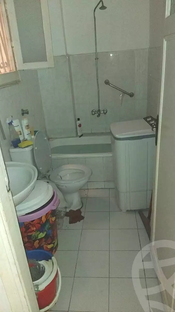 https://aqarmap.com.eg/en/listing/7251213-for-sale-alexandria-al-agamy-el-hanouvel-al-asdakaa-st