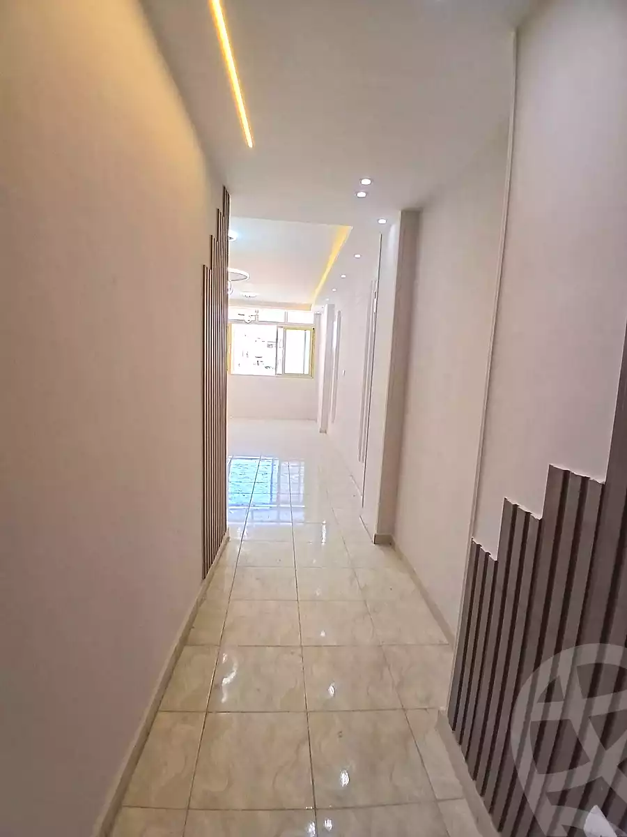 https://aqarmap.com.eg/ar/listing/7251362-for-sale-alexandria-sydy-bshr-sydy-bshr-bhry-ali-hipa-st