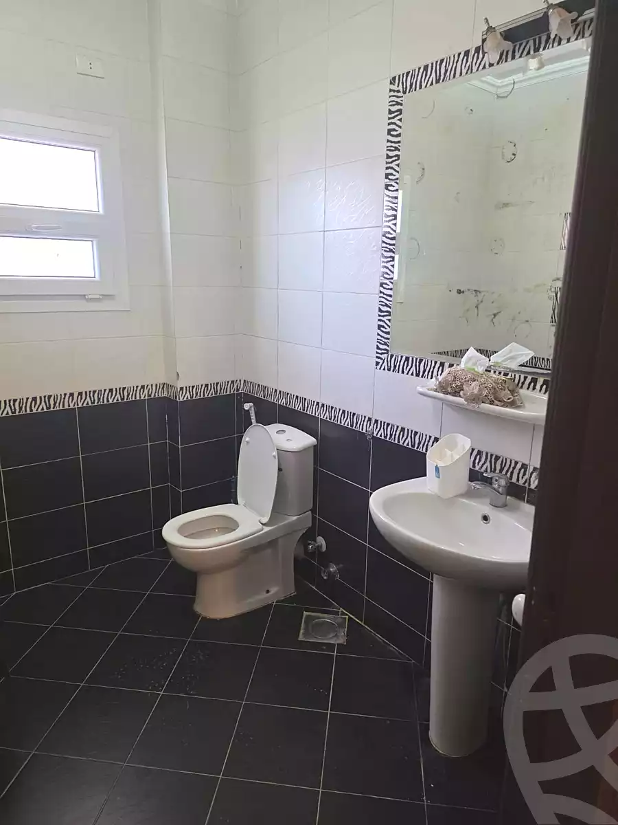 https://aqarmap.com.eg/ar/listing/7251684-for-rent-cairo-6th-of-october-el-hay-el-motamyz-fourth-touristic-village-mohamed-ahmed-barhoma-st