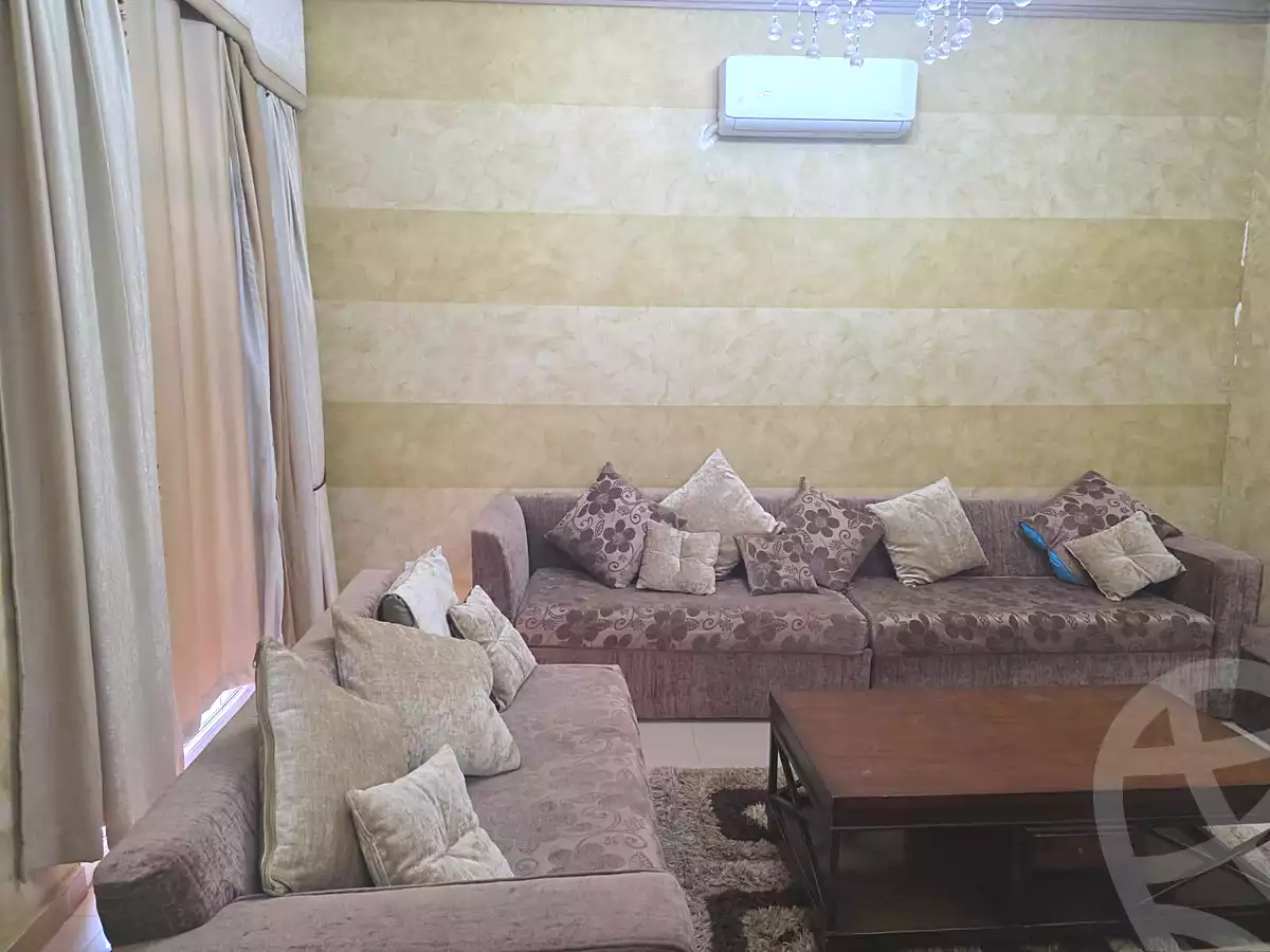 https://aqarmap.com.eg/ar/listing/7251684-for-rent-cairo-6th-of-october-el-hay-el-motamyz-fourth-touristic-village-mohamed-ahmed-barhoma-st