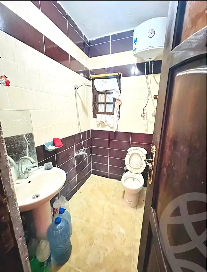 https://aqarmap.com.eg/en/listing/7252476-for-sale-alexandria-al-agamy-el-hanouvel-el-zahraa-city-st