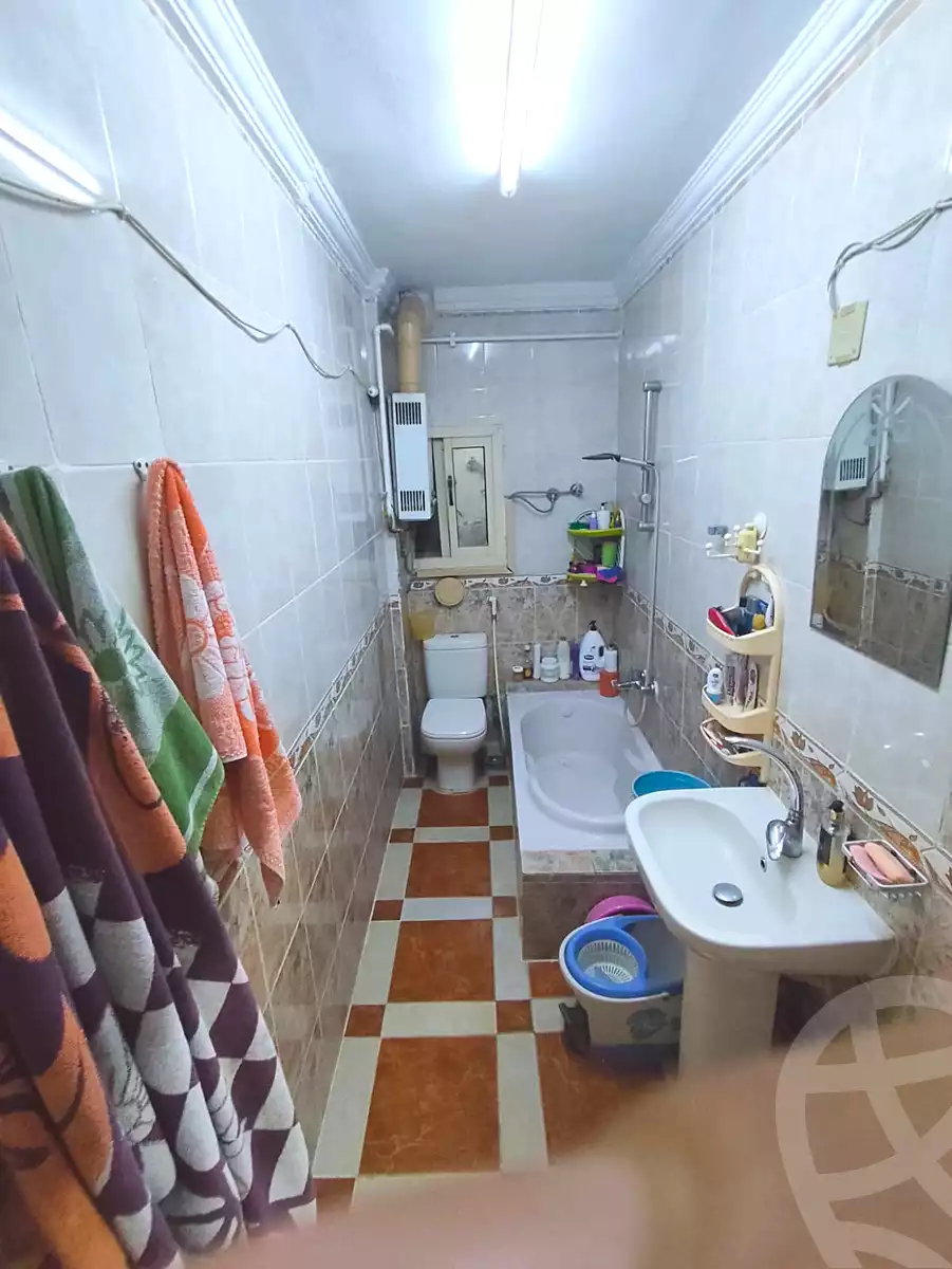 https://aqarmap.com.eg/en/listing/7252783-for-sale-cairo-6th-of-october-el-ahyaa-neighborhood-10th