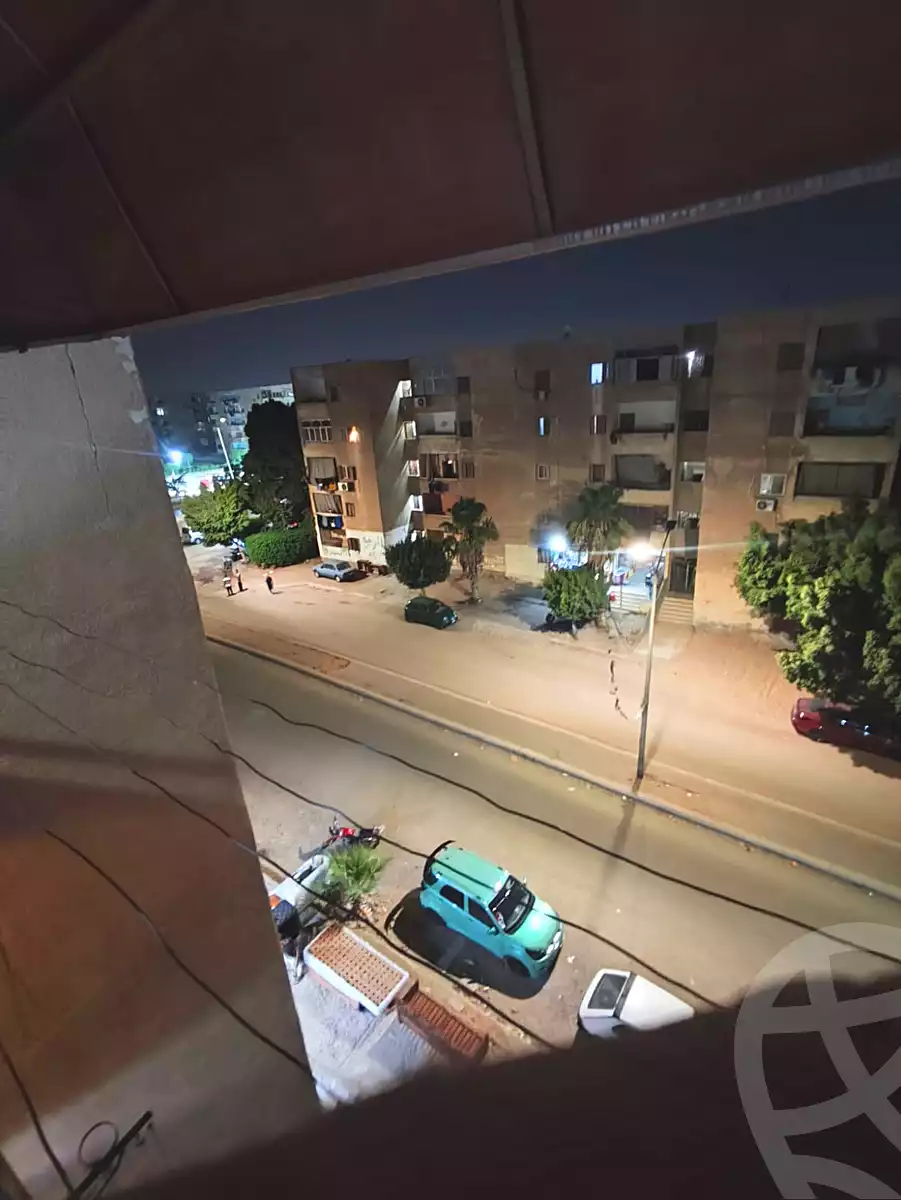 https://aqarmap.com.eg/en/listing/7252783-for-sale-cairo-6th-of-october-el-ahyaa-neighborhood-10th