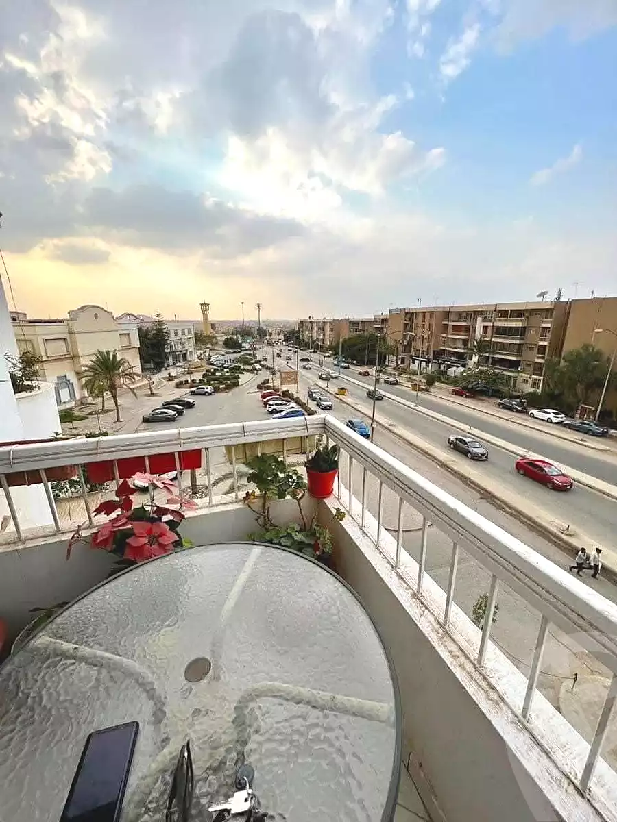 https://aqarmap.com.eg/en/listing/7252866-for-rent-cairo-6th-of-october-el-hay-el-motamyz-el-motamayez-neighborhood-abd-el-moneim-riad-st