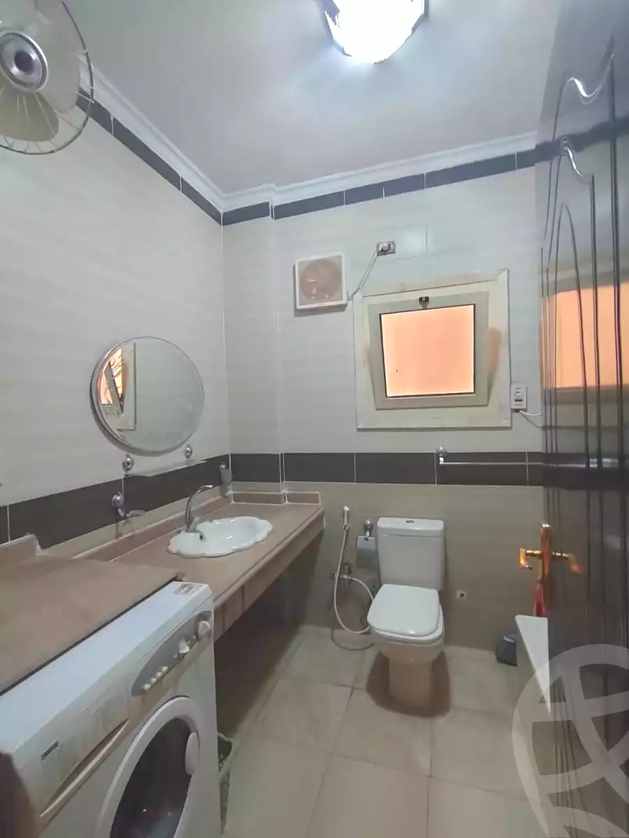 https://aqarmap.com.eg/en/listing/7252878-for-rent-cairo-el-sheikh-zayed-city-compounds-el-khamayel