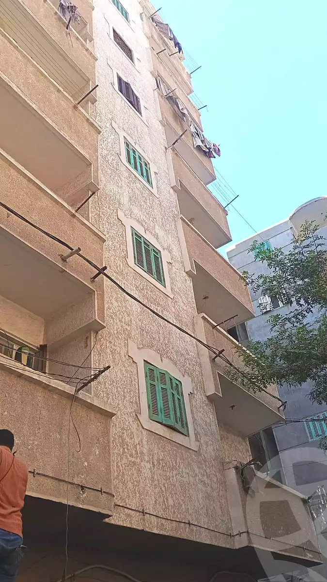 https://aqarmap.com.eg/en/listing/7252935-for-sale-alexandria-al-agamy-el-hanouvel-el-warsha-st
