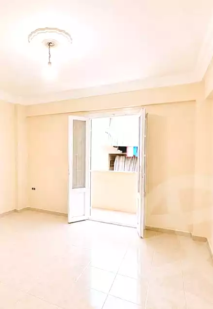 https://aqarmap.com.eg/en/listing/7252826-for-rent-alexandria-alhadara-new-el-hadra