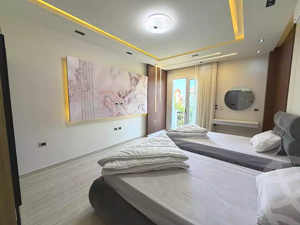 https://aqarmap.com.eg/en/listing/7253259-for-sale-cairo-new-cairo-lrhb-city-mtdd-lrhb-phase-9