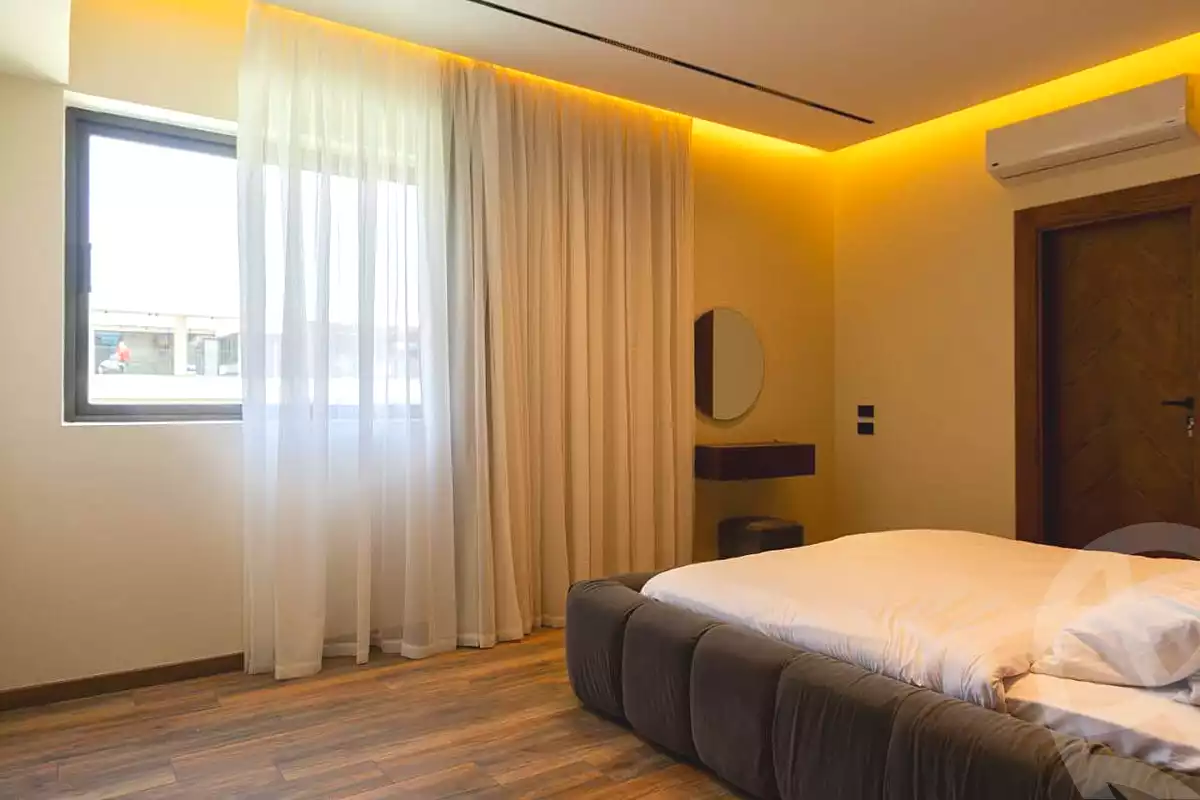 https://aqarmap.com.eg/en/listing/7253271-for-sale-cairo-new-cairo-compounds-mountain-view-1