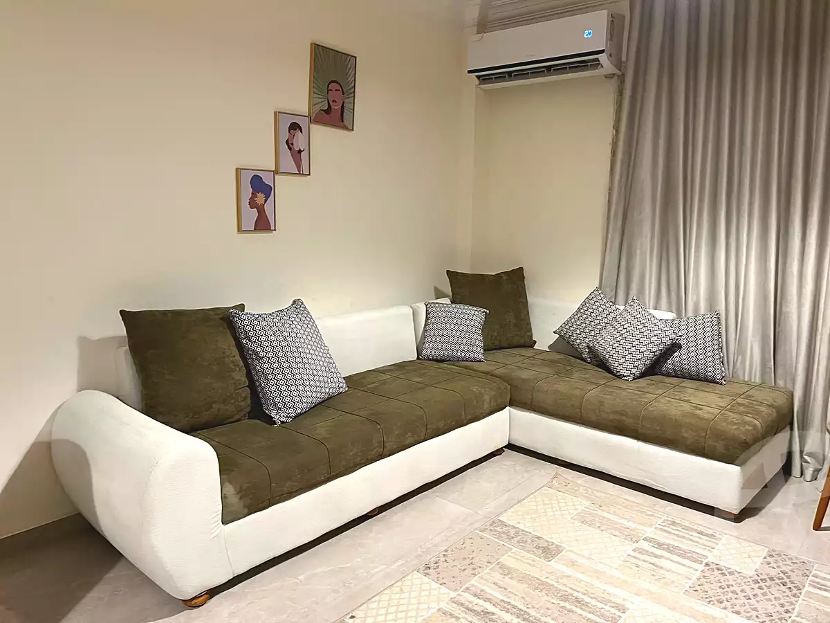 https://aqarmap.com.eg/en/listing/7253433-for-rent-cairo-el-sheikh-zayed-city-compounds-jn-zyd