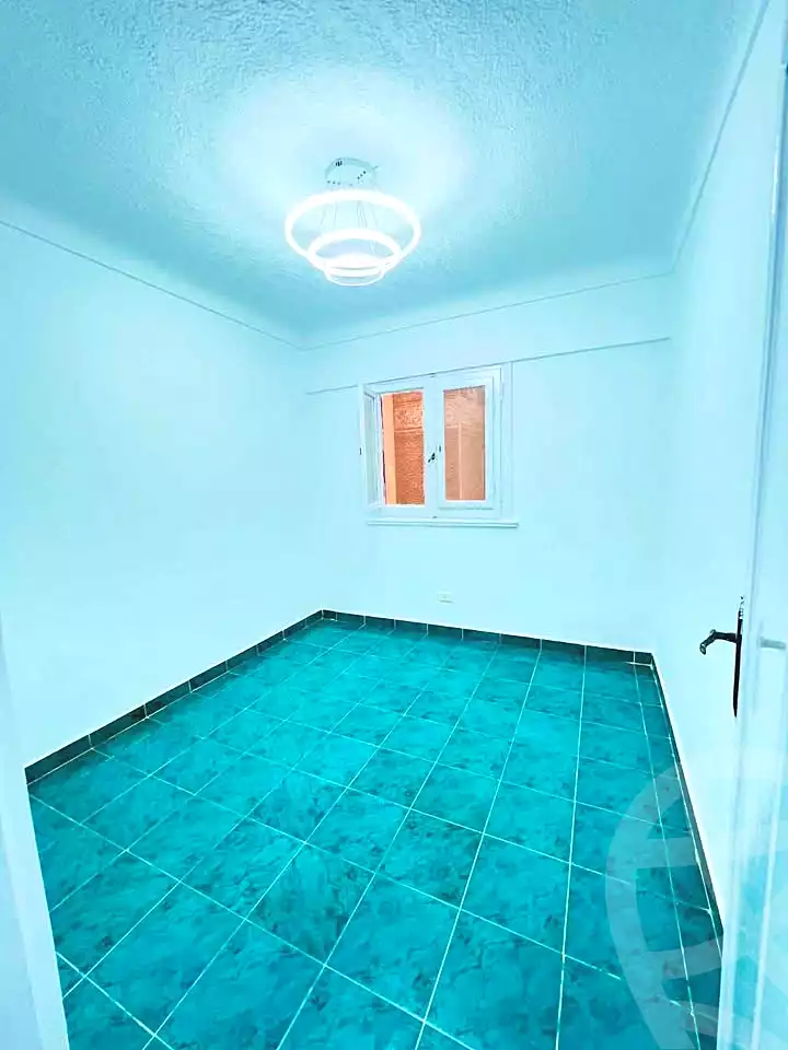 https://aqarmap.com.eg/ar/listing/7253649-for-sale-alexandria-al-agamy-shataa-el-nakheel