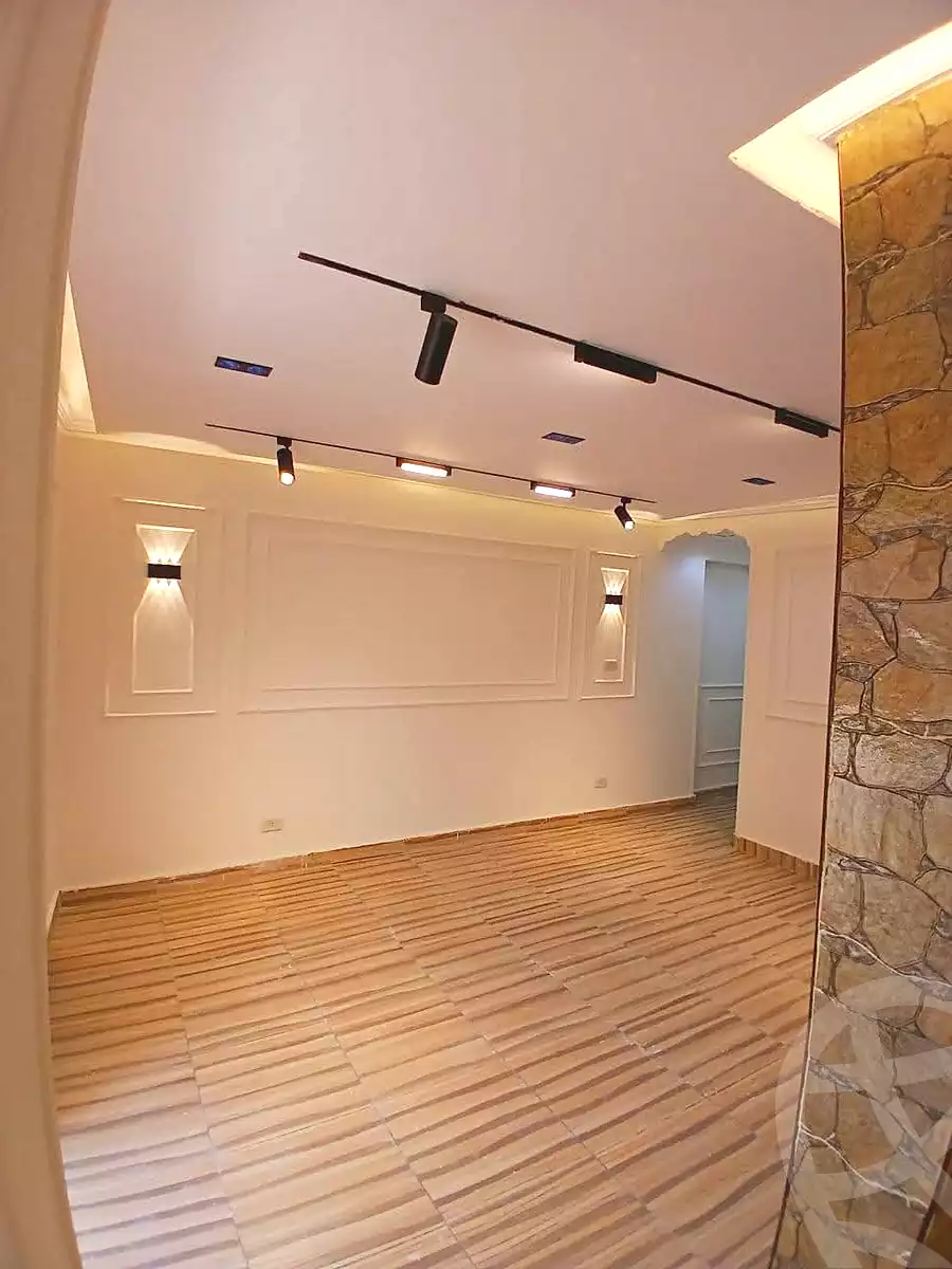 https://aqarmap.com.eg/en/listing/7253709-for-sale-alexandria-al-agamy-lbytsh-el-tayar-st