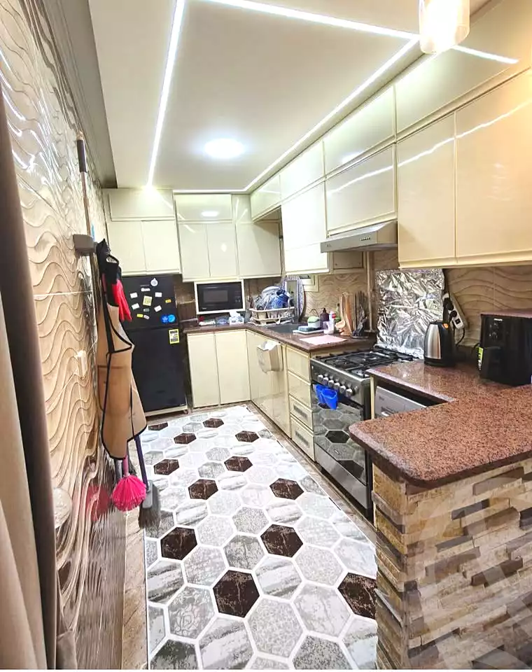 https://aqarmap.com.eg/en/listing/7253822-for-sale-alexandria-lsywf-mostafa-kamel-st