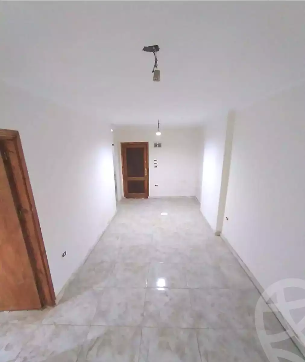 https://aqarmap.com.eg/en/listing/7253946-for-sale-alexandria-lsywf-el-falki