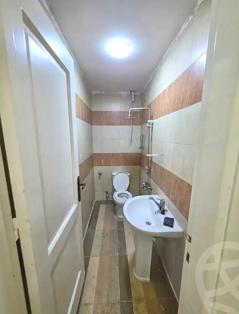 https://aqarmap.com.eg/en/listing/7254094-for-sale-alexandria-el-asafra-shr-45