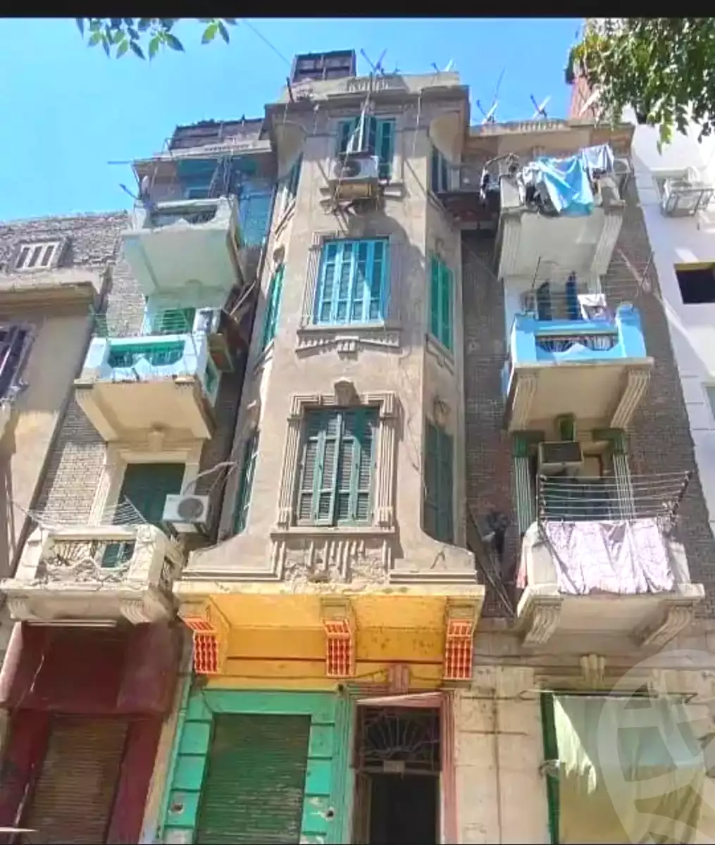 https://aqarmap.com.eg/ar/listing/7254335-for-sale-cairo-shoubra-rod-el-farag-shr-llw-ftyn