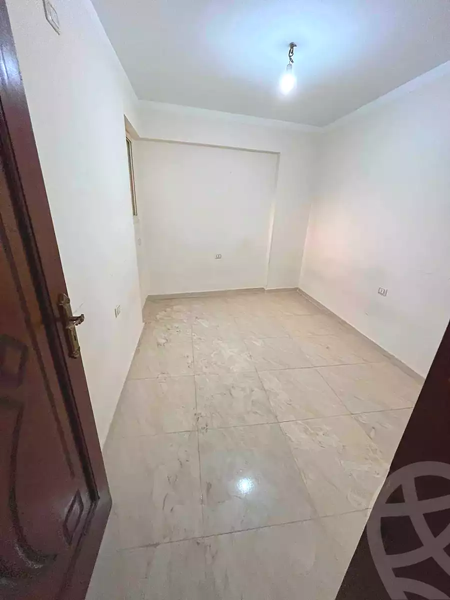 https://aqarmap.com.eg/ar/listing/7254373-for-rent-cairo-ain-shams-mnshy-lthryr
