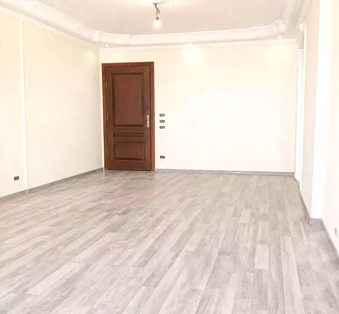 https://aqarmap.com.eg/ar/listing/7254416-for-rent-alexandria-smouha