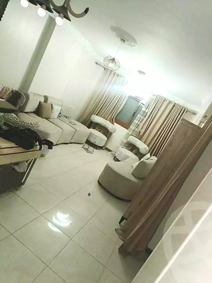 https://aqarmap.com.eg/en/listing/7254514-for-sale-cairo-el-haram-shareaa-khatem-el-morsalen