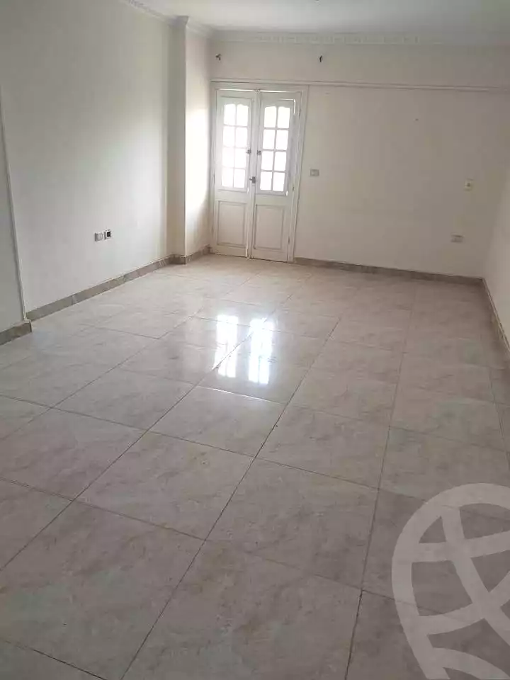 https://aqarmap.com.eg/ar/listing/7254544-for-sale-cairo-ain-shams-ain-shams-el-sharkia