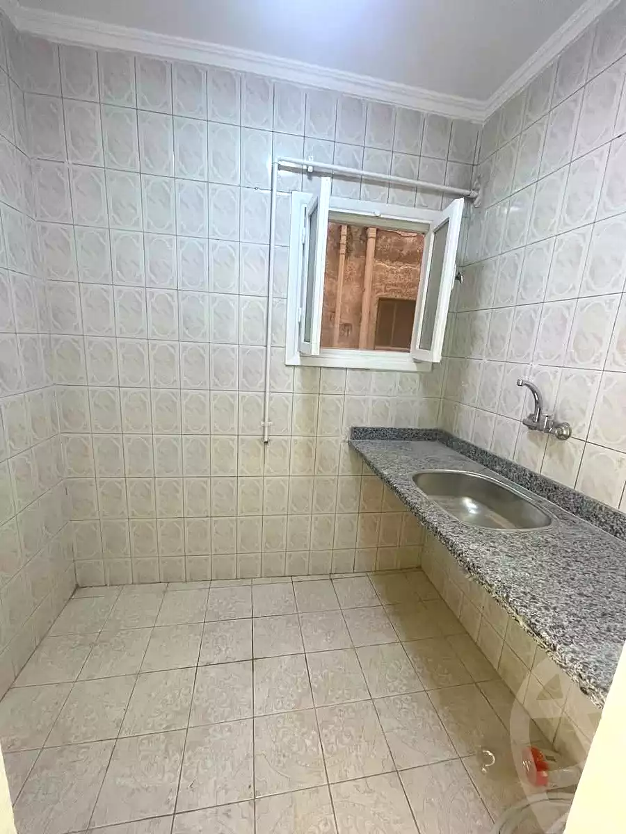 https://aqarmap.com.eg/ar/listing/7254679-for-sale-alexandria-el-asafra-shr-45