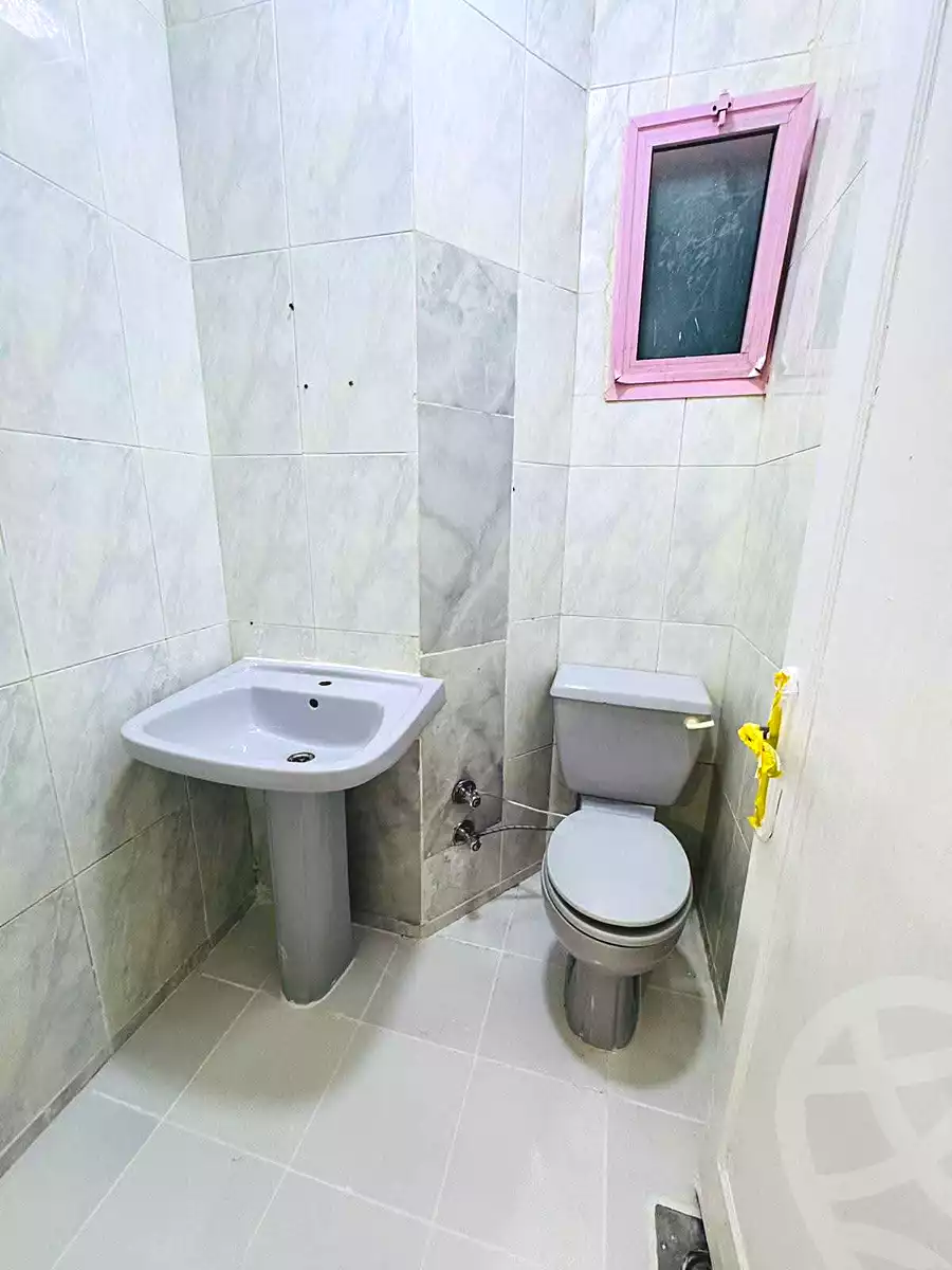 https://aqarmap.com.eg/ar/listing/7255024-for-sale-alexandria-al-agamy-shataa-el-nakheel