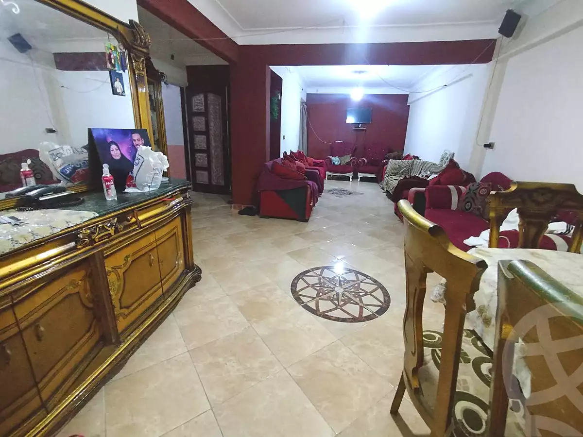 https://aqarmap.com.eg/en/listing/7255132-for-sale-alexandria-al-agamy-el-hanouvel-el-kholafaa-el-rashdeen-st