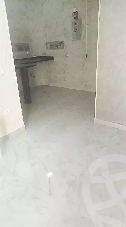 https://aqarmap.com.eg/ar/listing/7255373-for-rent-cairo-el-sheikh-zayed-city-el-hay-eltaseaa-lhy-lts