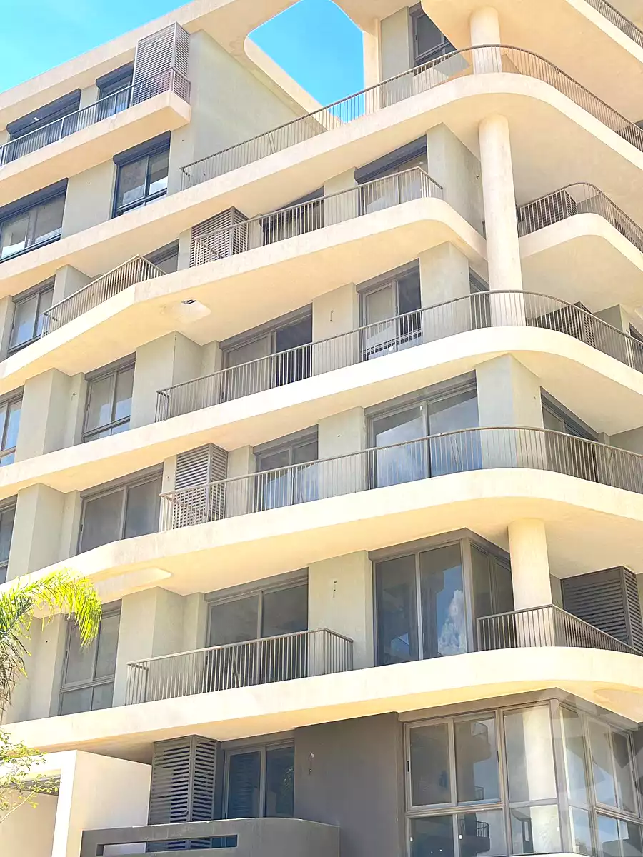 https://aqarmap.com.eg/en/listing/7255476-for-sale-cairo-new-administrative-capital-r7-rmwny-wwk-dh-lnd-llttwyr-l-qry