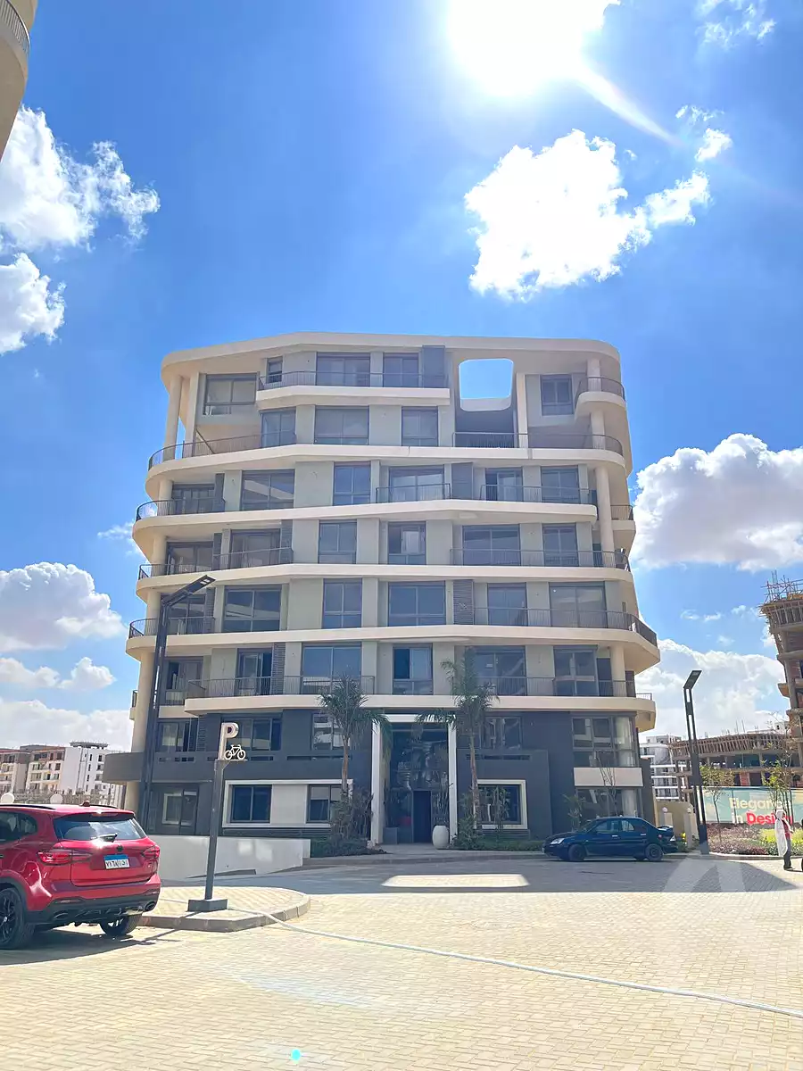 https://aqarmap.com.eg/en/listing/7255476-for-sale-cairo-new-administrative-capital-r7-rmwny-wwk-dh-lnd-llttwyr-l-qry