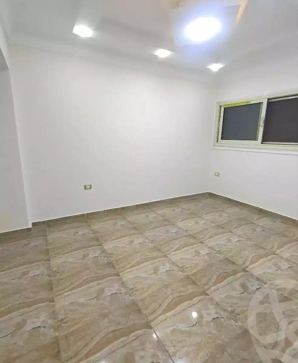 https://aqarmap.com.eg/ar/listing/7255584-for-sale-alexandria-sydy-bshr-sydy-bshr-bhry-shr-mhmwd-l-yswy