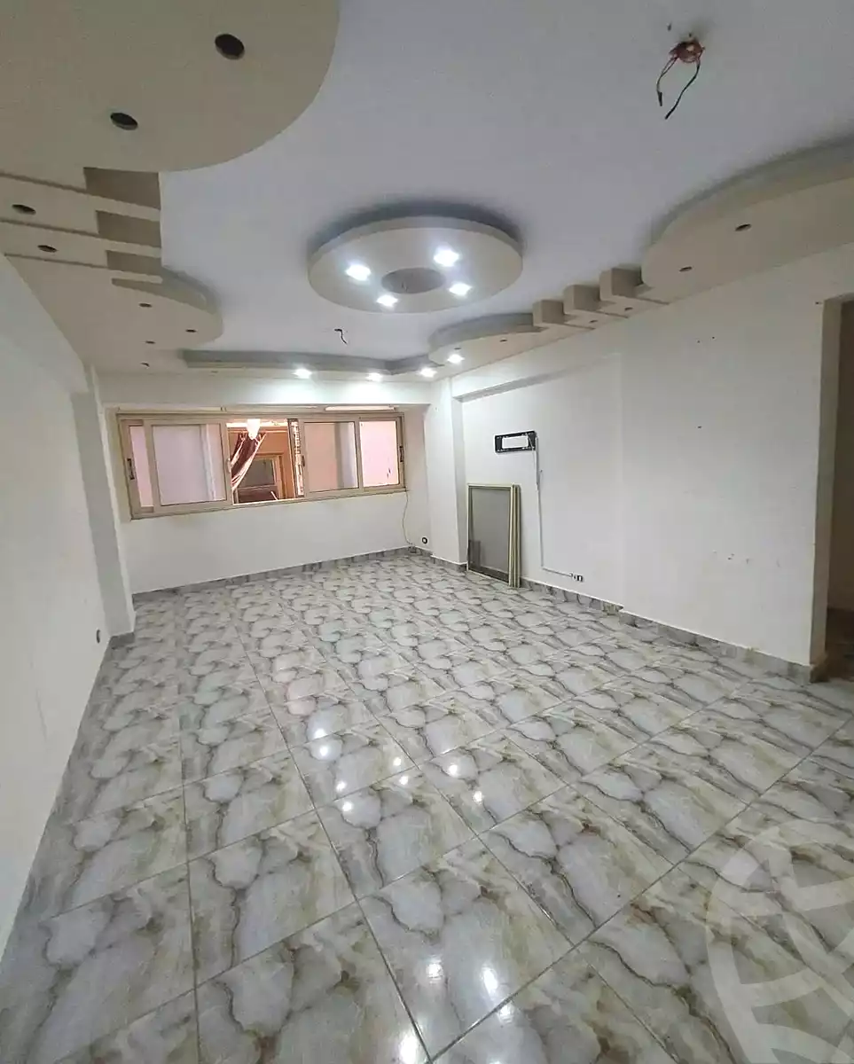 https://aqarmap.com.eg/ar/listing/7255717-for-sale-alexandria-sydy-bshr-sydy-bshr-bhry-shr-mhmd-njyb