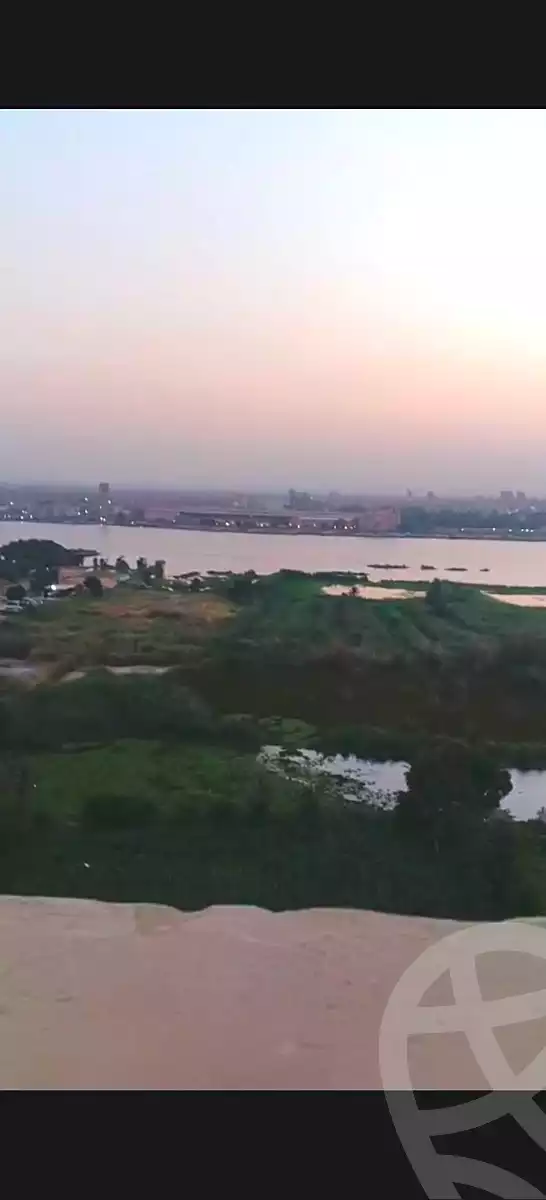 https://aqarmap.com.eg/ar/listing/7255747-for-sale-cairo-helwan-hadayek-helwan-nile-corniche-st