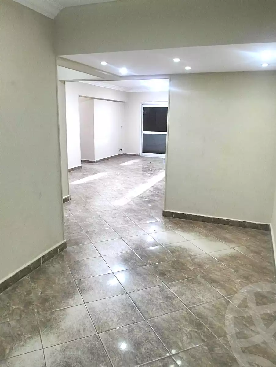 https://aqarmap.com.eg/en/listing/7256197-for-rent-cairo-helwan-helwan-el-sharkeya-ryad-pasha-st