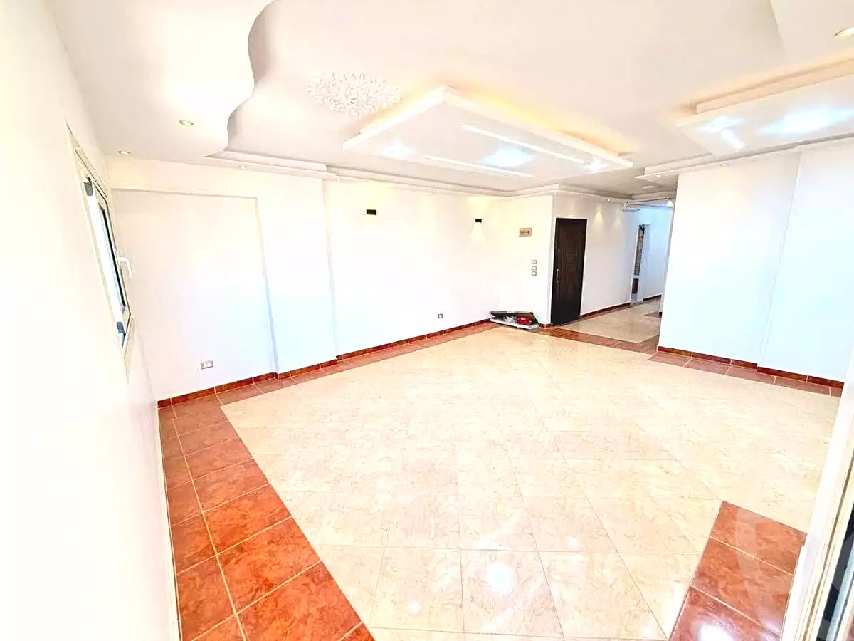 https://aqarmap.com.eg/en/listing/7256342-for-sale-alexandria-miami-mahmoud-el-isawy-st