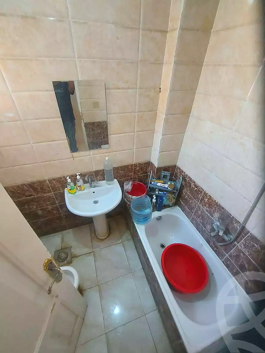 https://aqarmap.com.eg/en/listing/7256396-for-sale-cairo-helwan-rostom-st