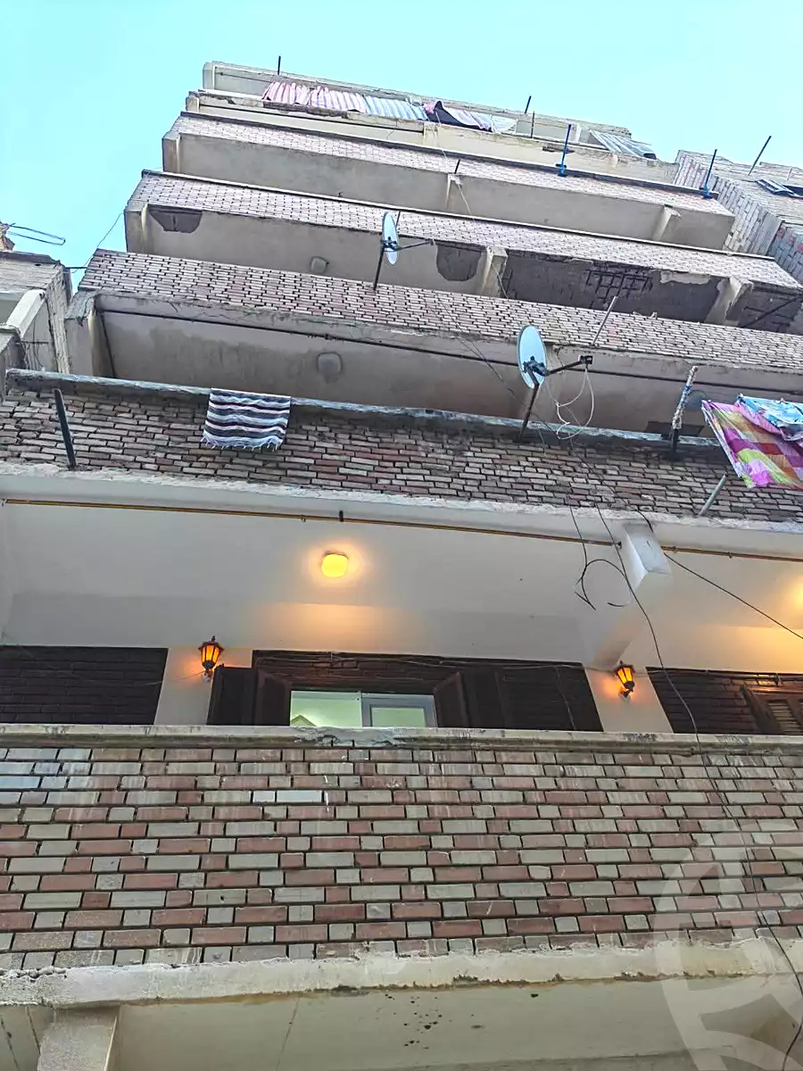 https://aqarmap.com.eg/en/listing/7256446-for-sale-alexandria-al-agamy-el-hanouvel