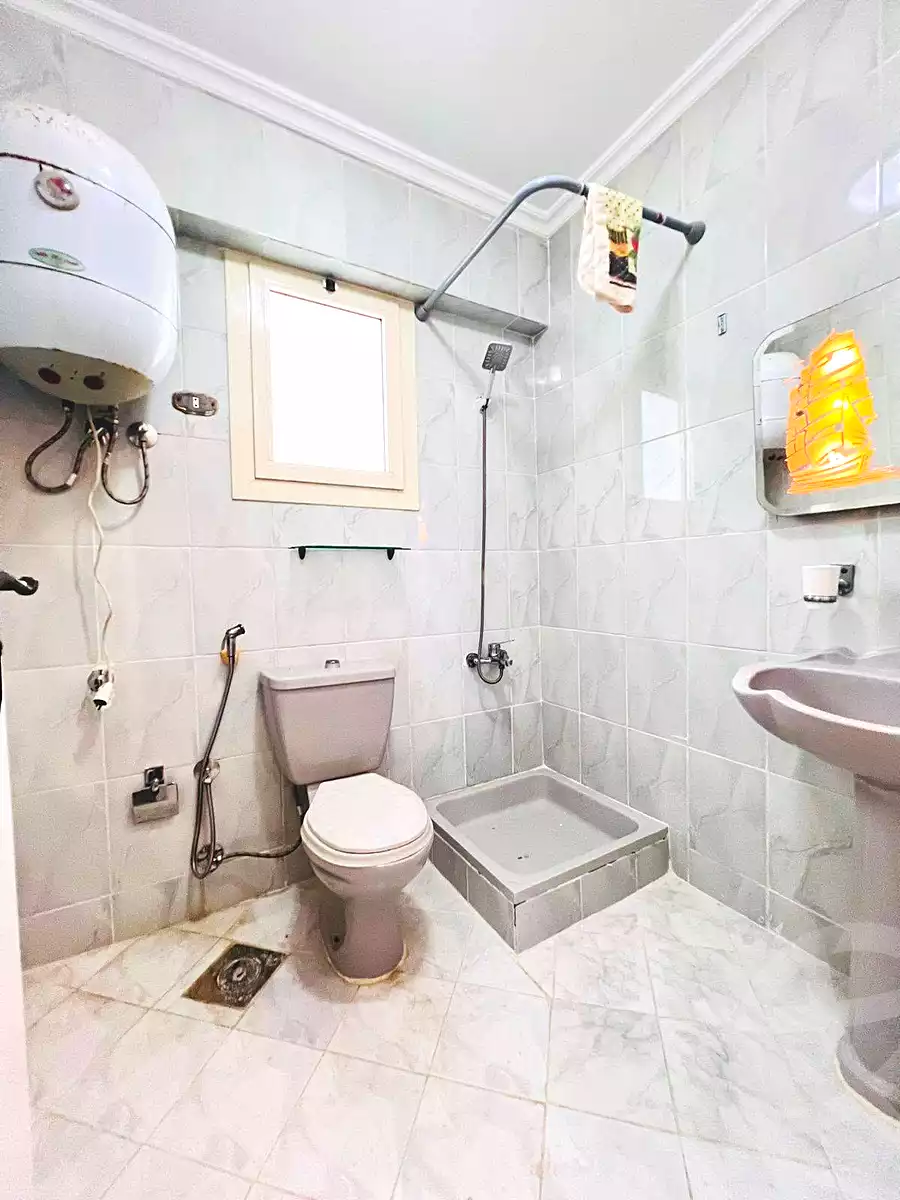https://aqarmap.com.eg/ar/listing/7256581-for-sale-alexandria-al-agamy-shataa-el-nakheel