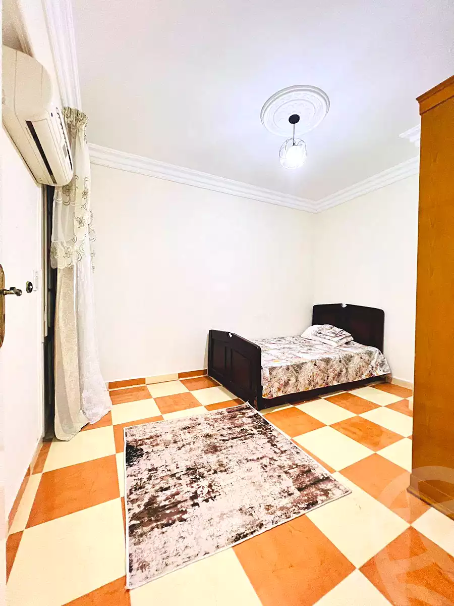 https://aqarmap.com.eg/ar/listing/7256581-for-sale-alexandria-al-agamy-shataa-el-nakheel