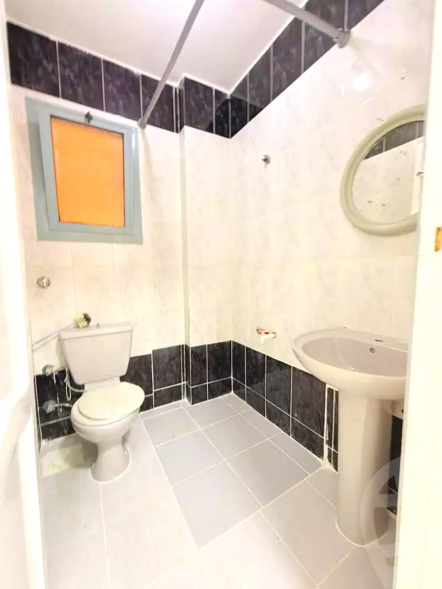 https://aqarmap.com.eg/en/listing/7256670-for-sale-alexandria-al-agamy-shataa-el-nakheel