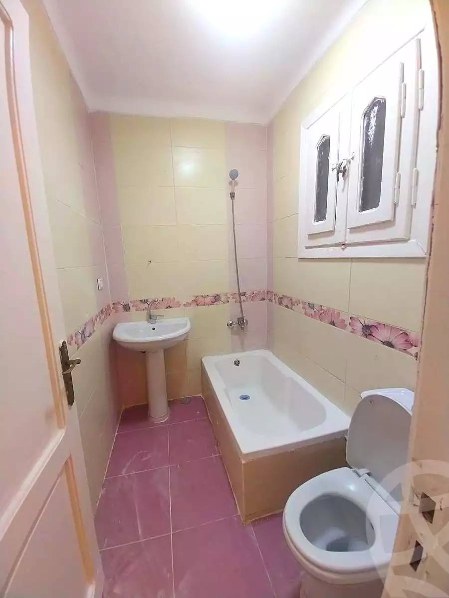 https://aqarmap.com.eg/ar/listing/7256771-for-sale-alexandria-al-agamy-shataa-el-nakheel