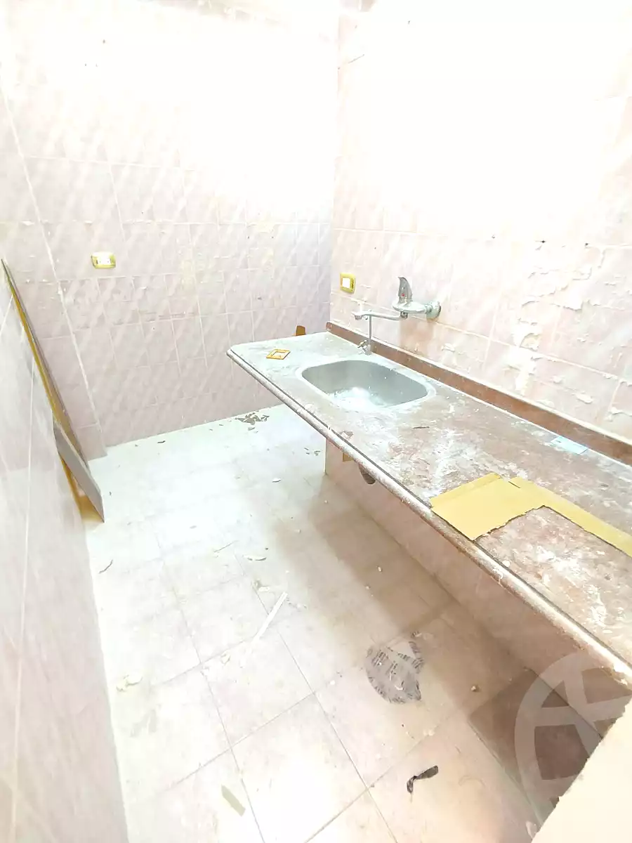 https://aqarmap.com.eg/ar/listing/7256849-for-sale-alexandria-lsywf-el-falki