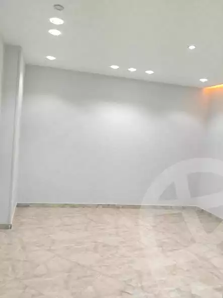 https://aqarmap.com.eg/ar/listing/7256876-for-sale-alexandria-al-agamy-lbytsh-bianchiii