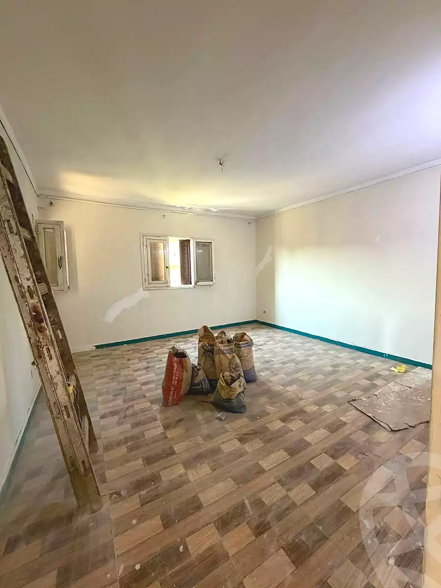 https://aqarmap.com.eg/ar/listing/7257080-for-sale-cairo-helwan-mostafa-fahmy-st